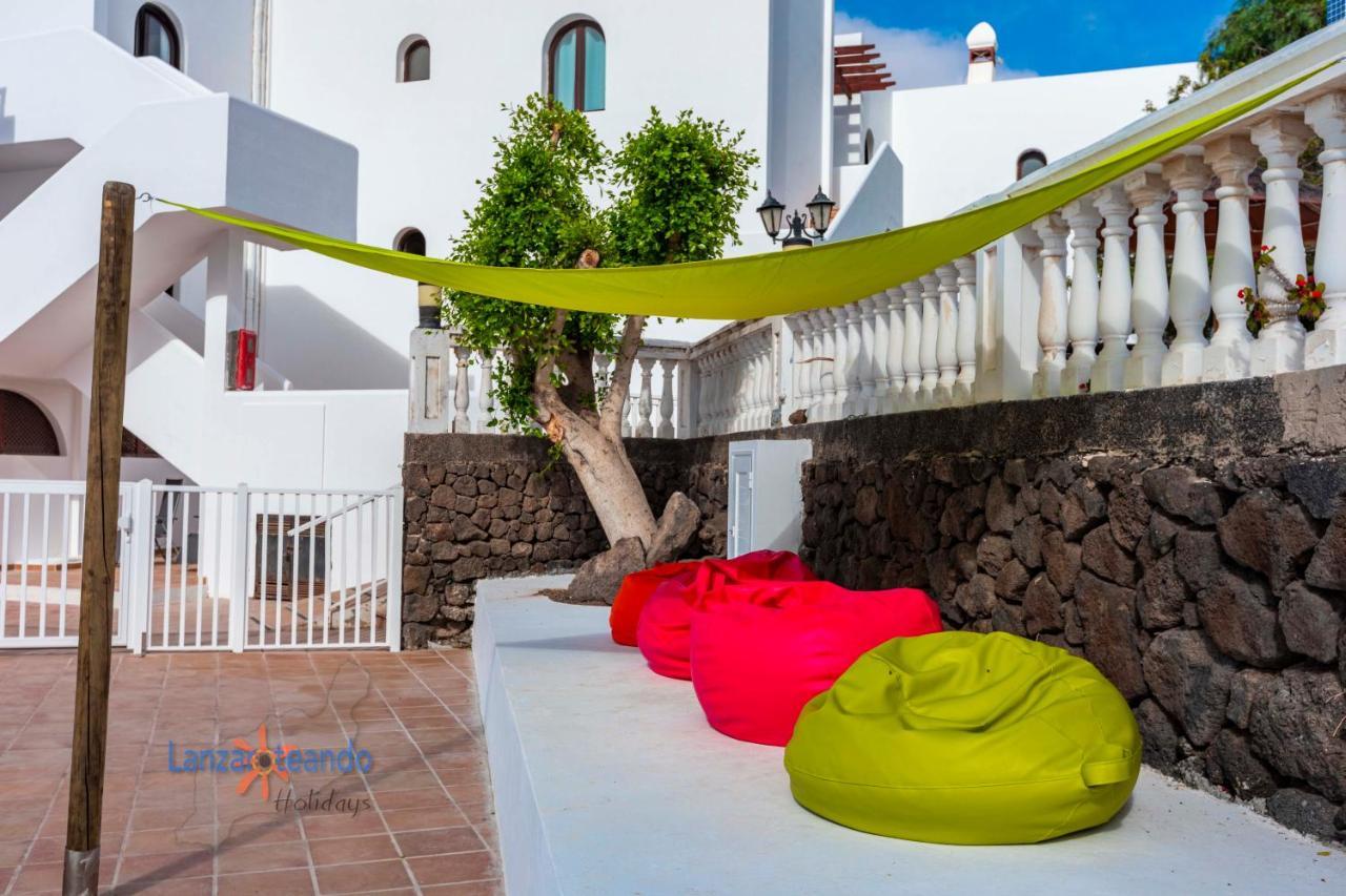Vivienda Vacacional Rose Costa Teguise Exterior photo